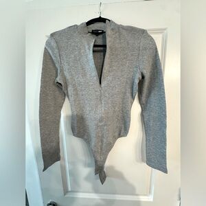 Gray long sleeve body suit from fashion nova. Size large.